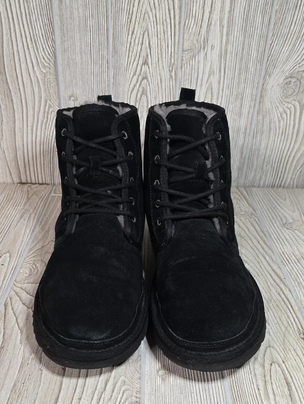 UGG Harkley Black Suede Lace Up Chukka Boots Mens Size 12